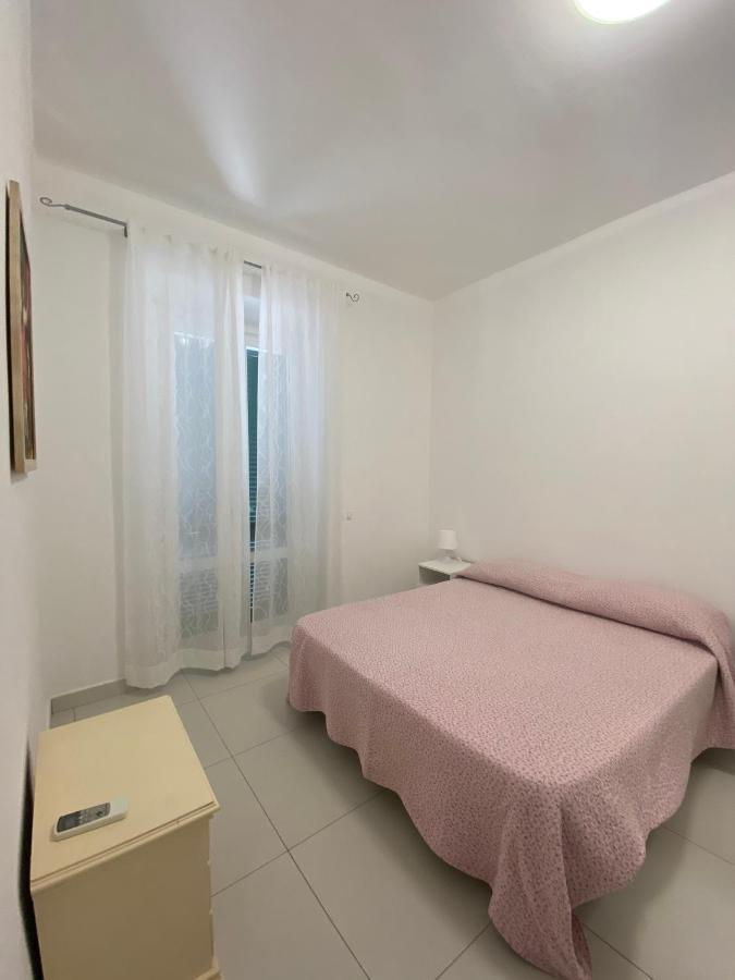 Villetta Sul Mare Rachele Марина ди Кампо Екстериор снимка